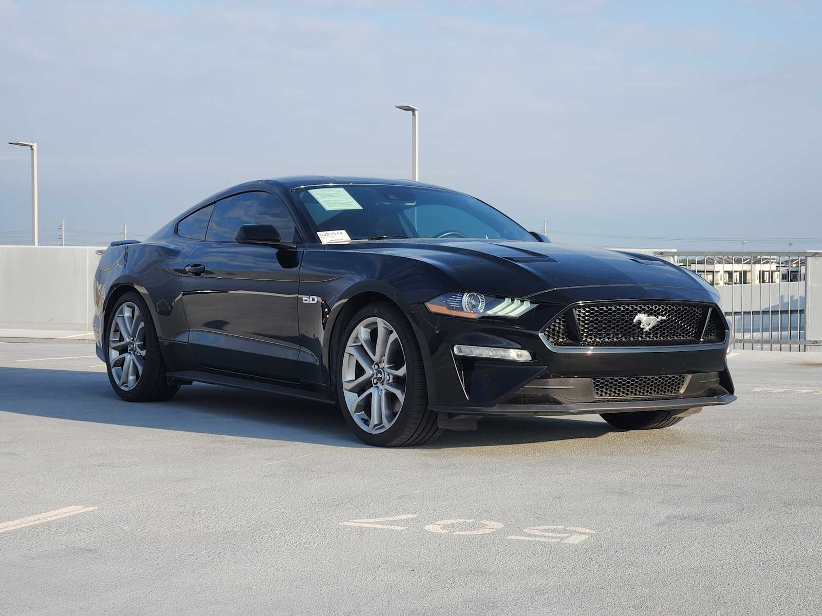 2023 Ford Mustang GT Premium photo 3