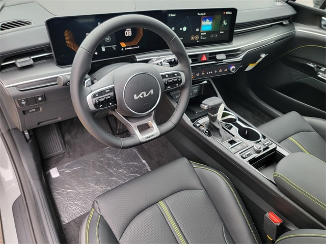 2026 Kia K5 GT photo 11
