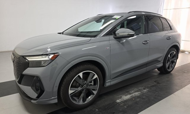 2024 Audi Q4 e-tron Premium Plus's photo