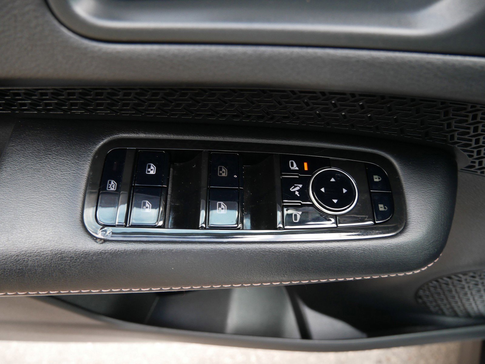 2024 Nissan ARIYA Engage e-4ORCE photo 16