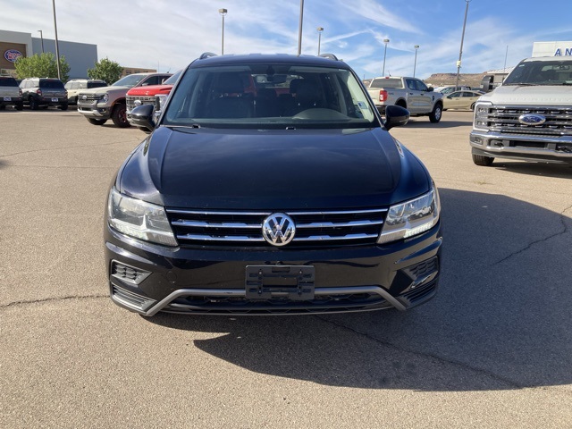 2021 Volkswagen Tiguan SE photo 2