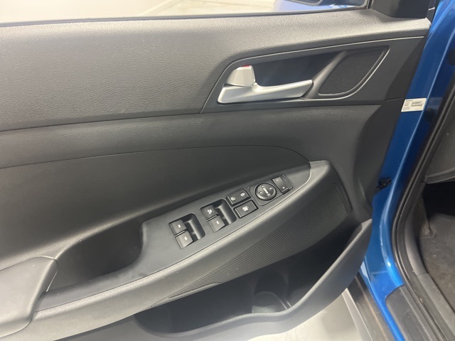2021 Hyundai Tucson Value photo 5