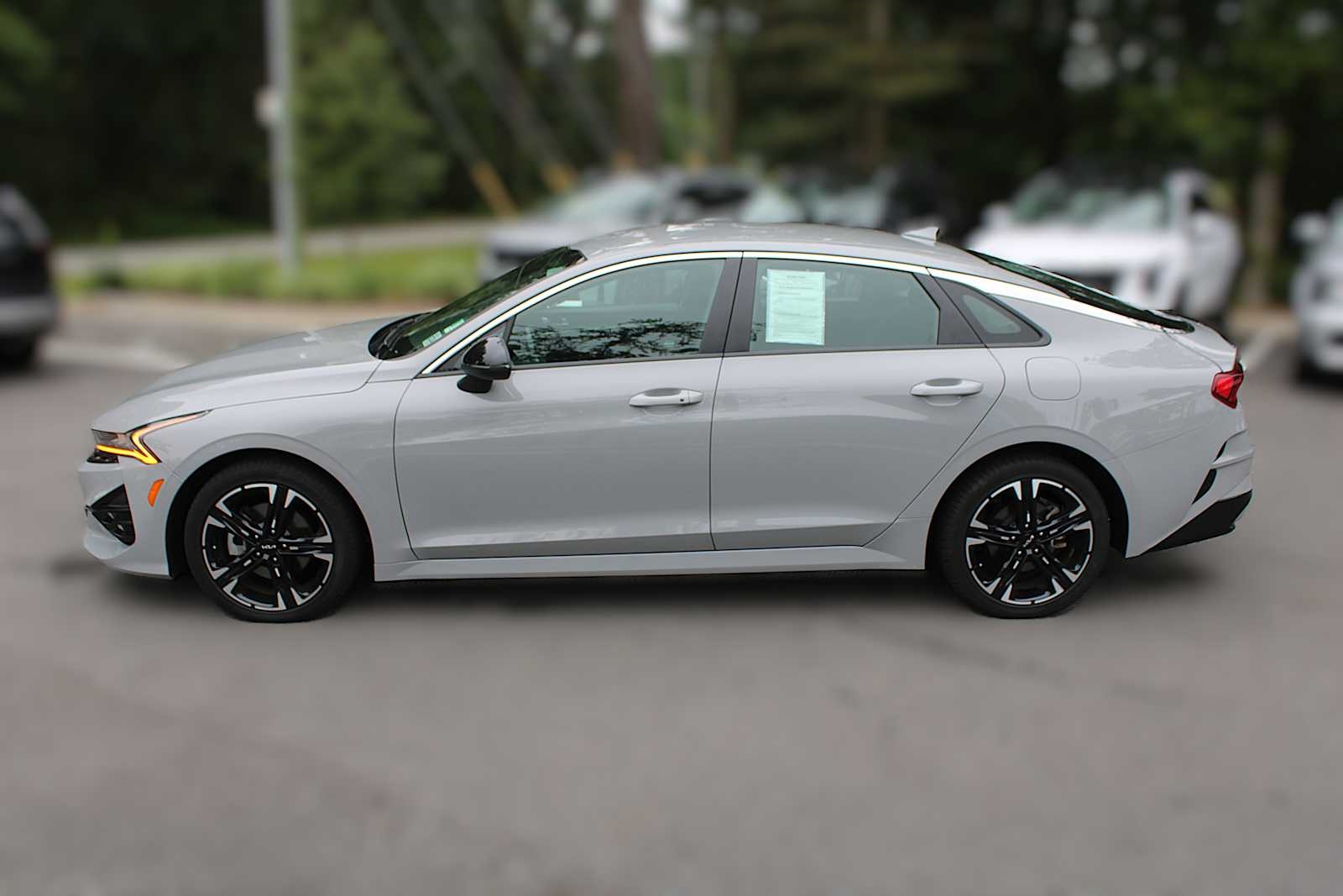 2022 Kia K5 GT-Line photo 4