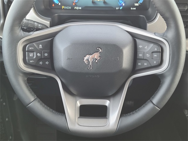 2025 Ford Bronco Outer Banks photo 26