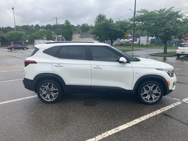 2021 Kia Seltos S photo 4
