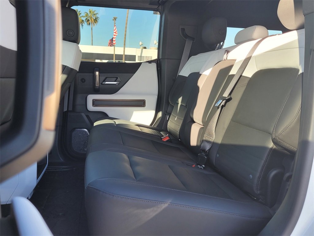 2024 Gmc Hummer EV SUV photo 9