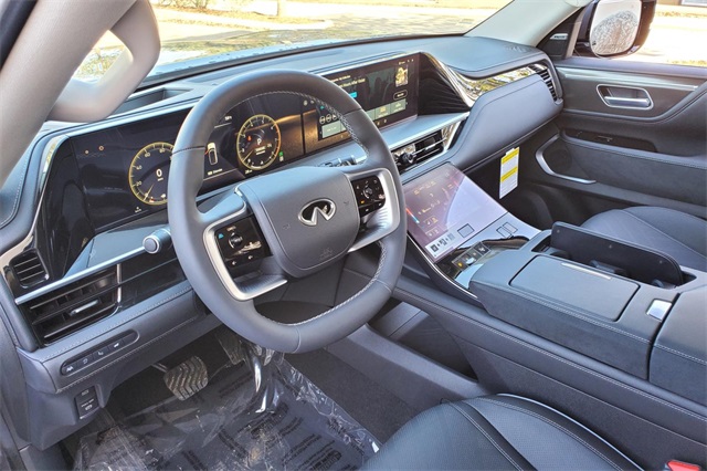 2025 Infiniti QX80 Luxe photo 10