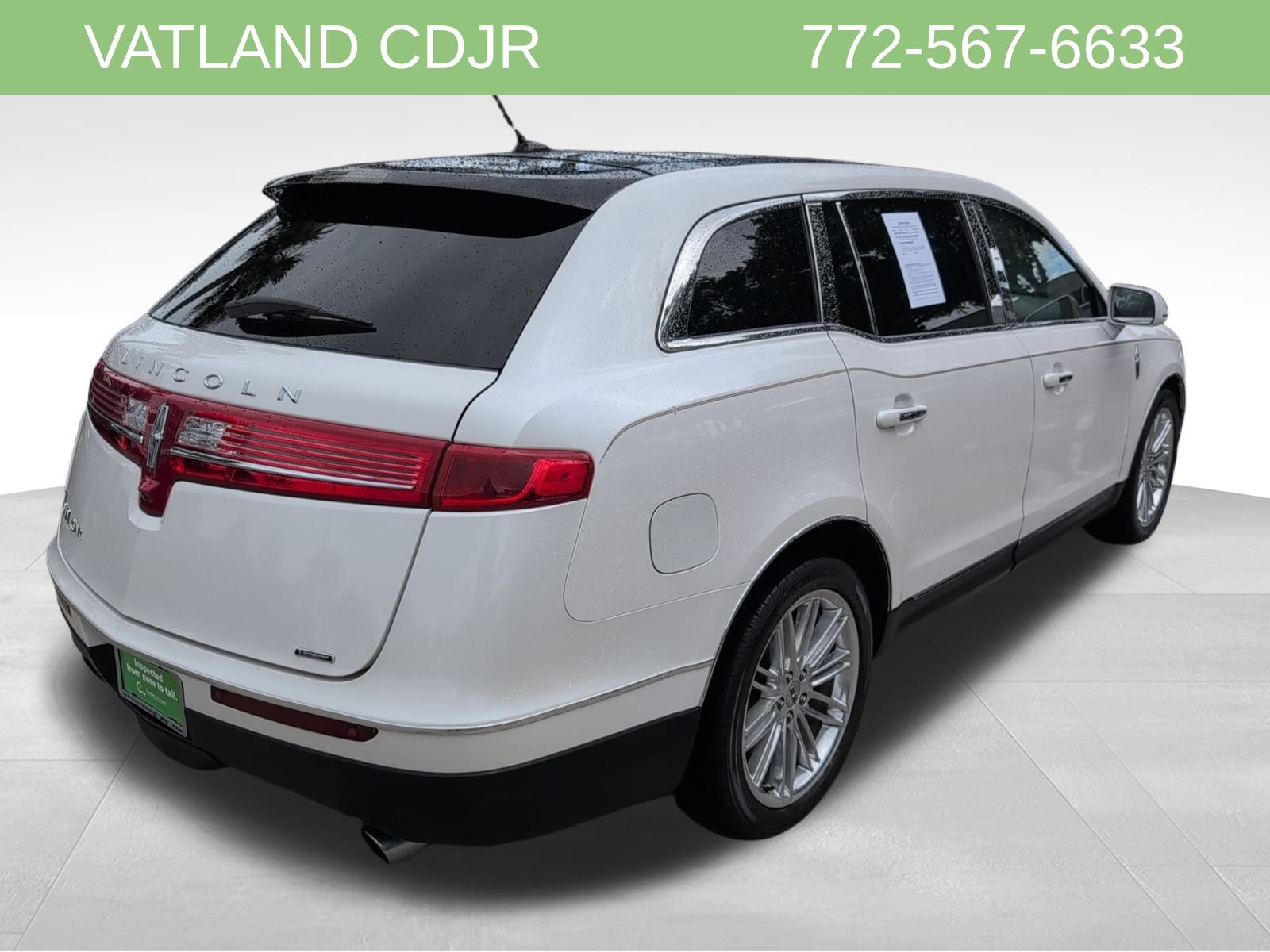 2016 Lincoln MKT EcoBoost photo 7