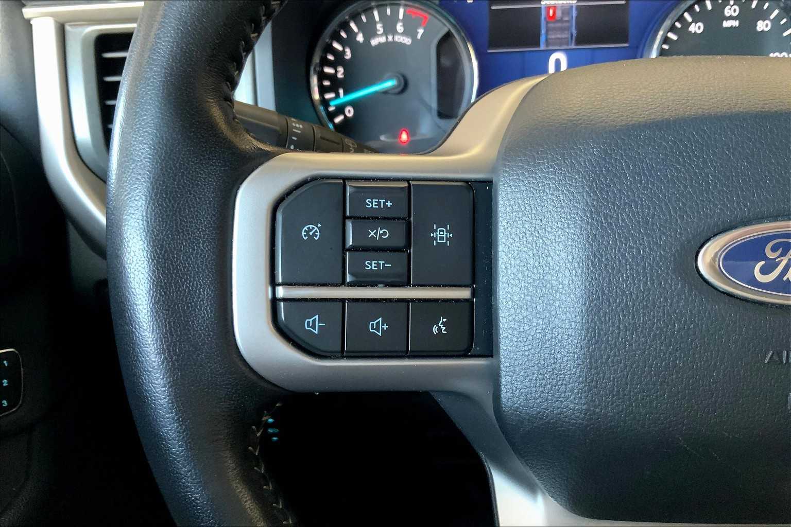 2024 Ford Expedition MAX XLT photo 20