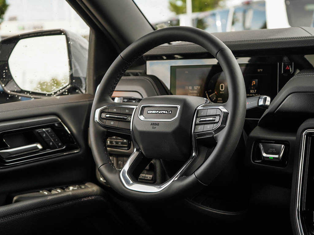 2025 Gmc Yukon Denali photo 14
