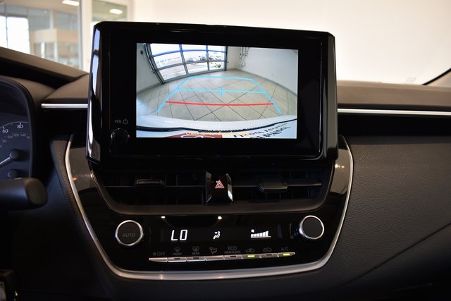 2024 Toyota Corolla LE photo 19