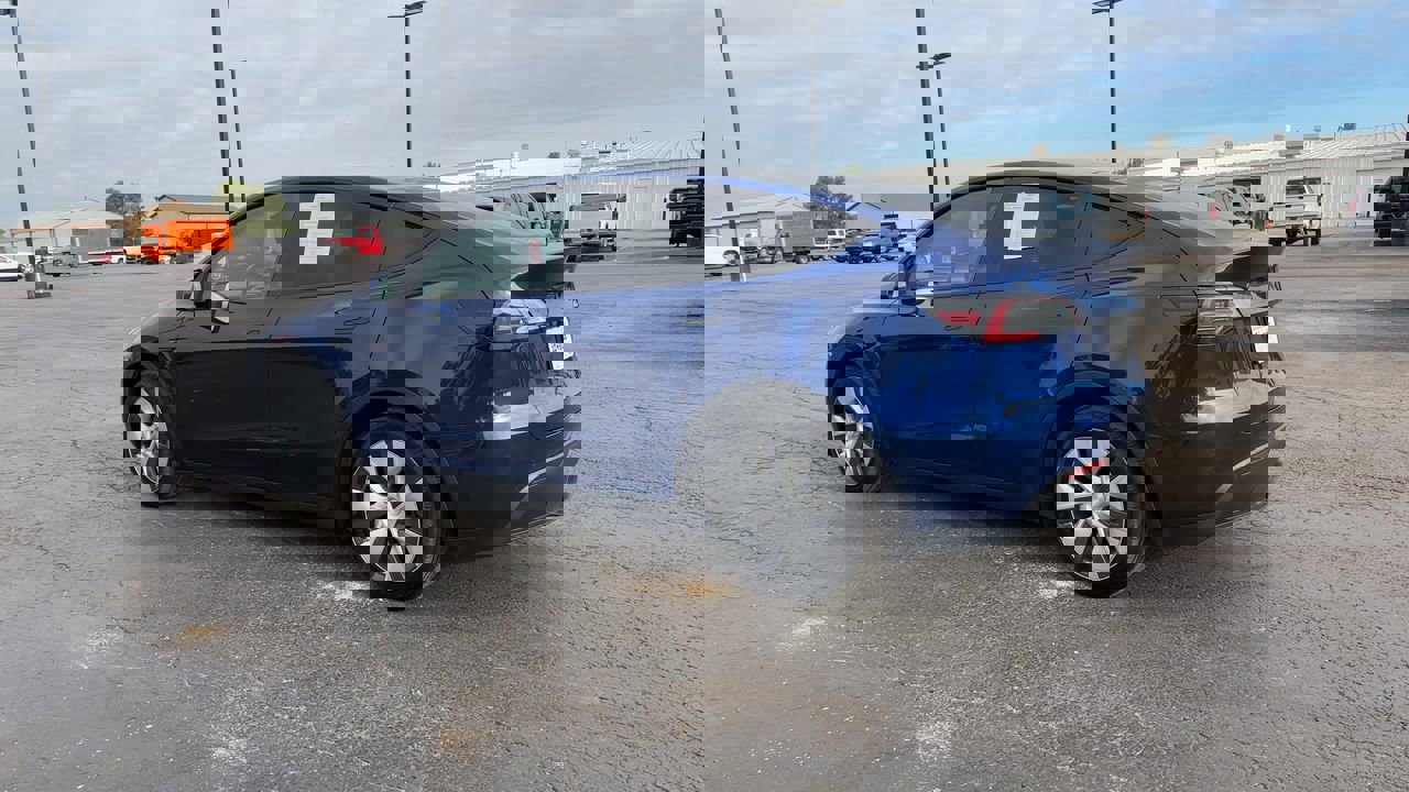 2020 Tesla Model Y Long Range photo 6