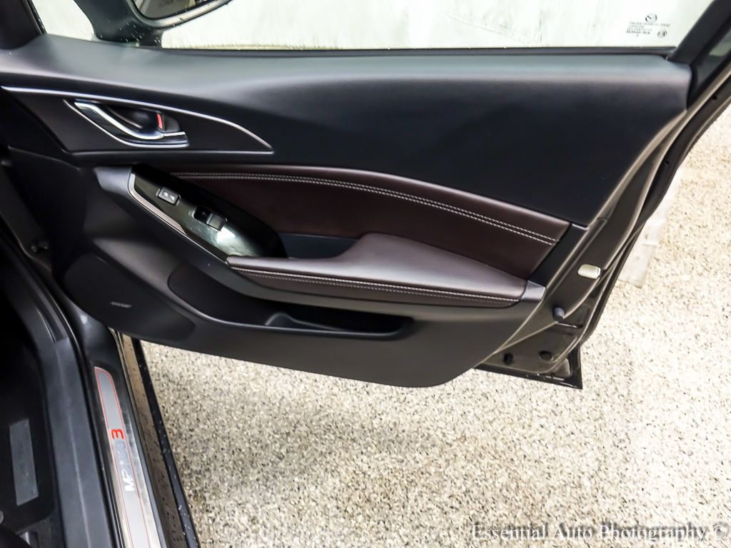 2018 MAZDA MAZDA3 - Image 26