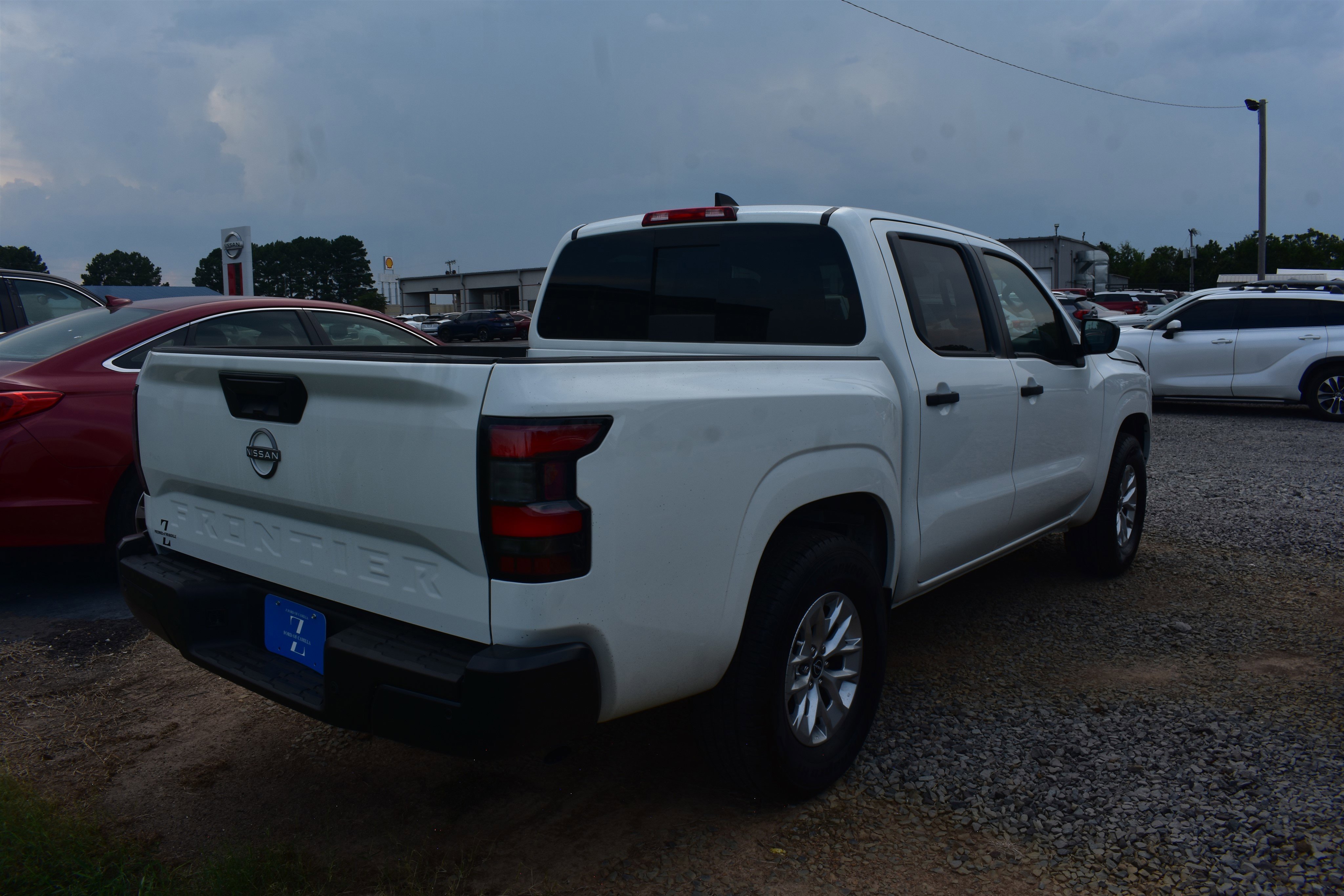 2025 Nissan Frontier S photo 4