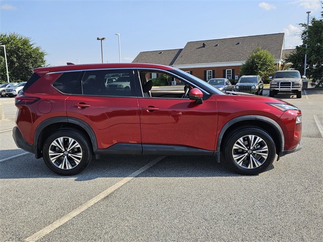 2021 Nissan Rogue SV photo 11