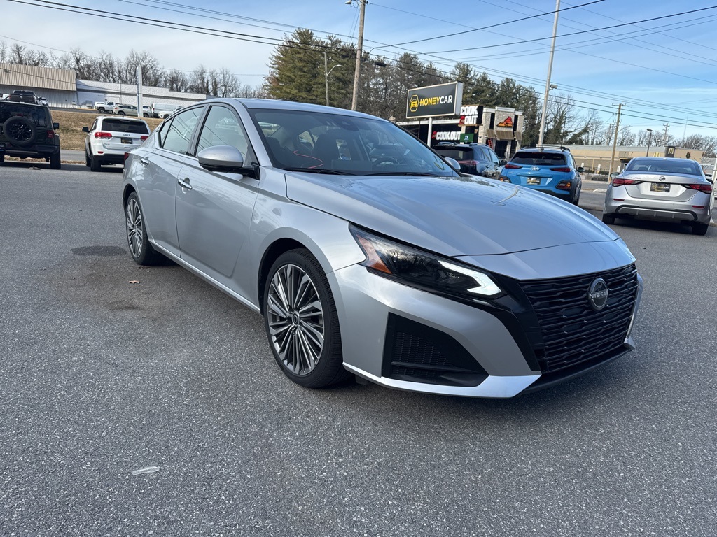 2023 Nissan Altima SL