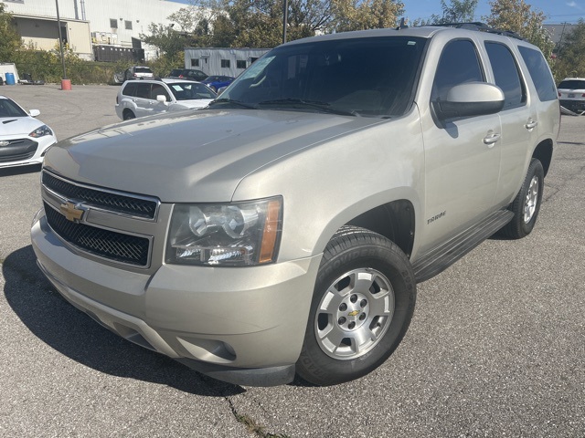 2013 Chevrolet Tahoe LT photo 3