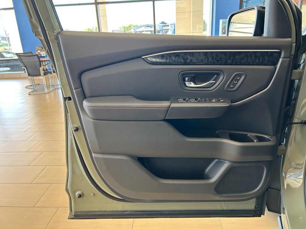 2026 Honda Passport TrailSport Elite photo 18