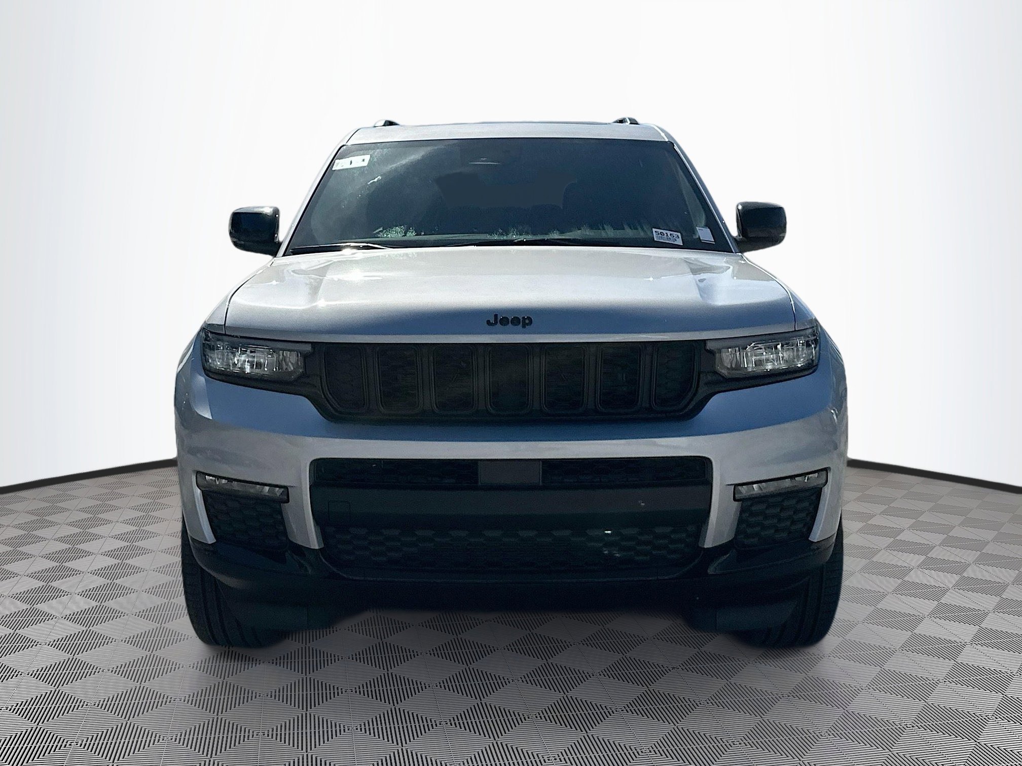 2025 Jeep Grand Cherokee Limited photo 2