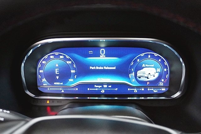 Used 2024 White Chevrolet RST image 31