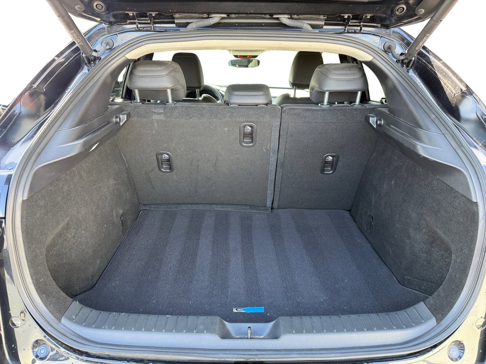 2022 Mazda CX-30 2.5 S Premium photo 17