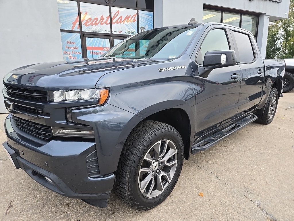 Used 2020 Chevrolet Silverado 1500 RST with VIN 3GCUYEET7LG165750 for sale in Kansas City