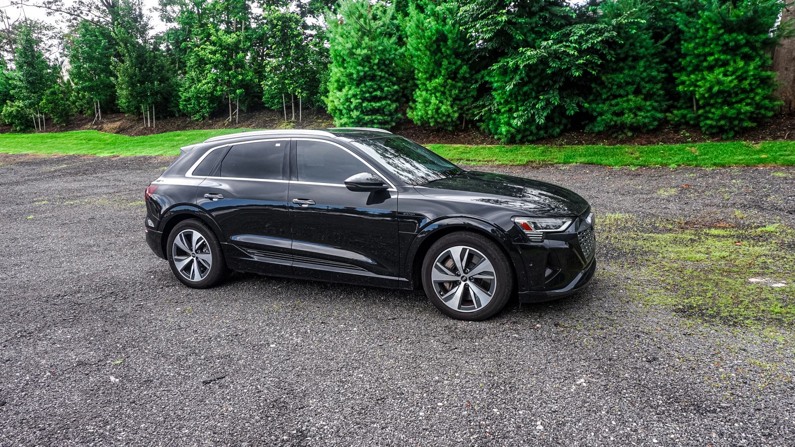 2024 Audi Q8 E-tron Premium Plus photo 9