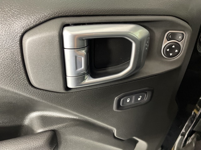 2025 Jeep Wrangler Rubicon Sport photo 15