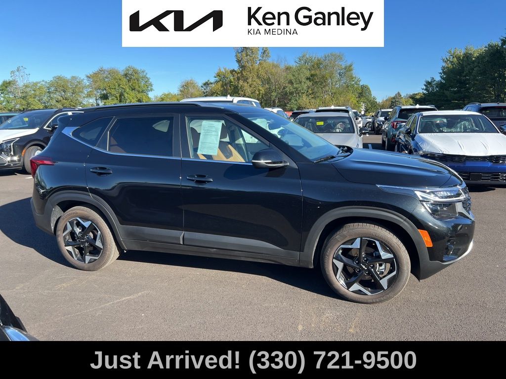 2024 Kia Seltos EX photo 3