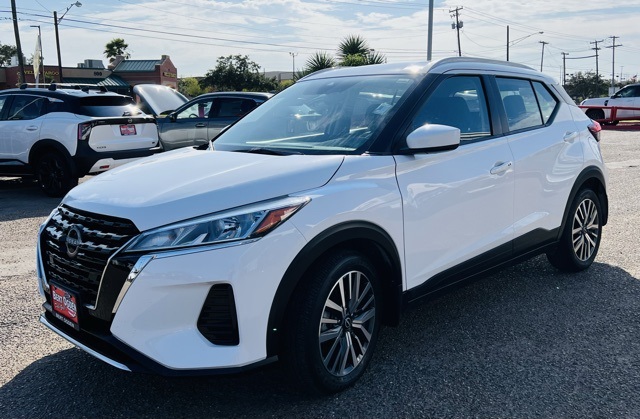 2024 Nissan Kicks SV photo 3