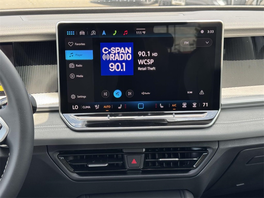 2025 Volkswagen Tiguan SE photo 18