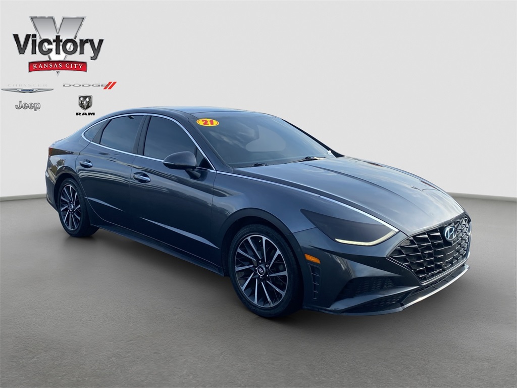 2021 Hyundai Sonata Limited's photo
