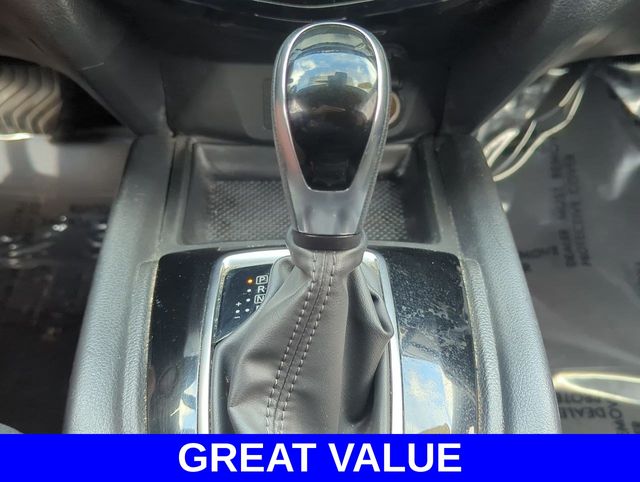 2019 Nissan Rogue SV photo 15