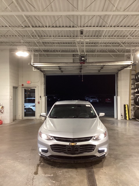 Used 2016 Chevrolet Malibu 1LT with VIN 1G1ZE5ST7GF261963 for sale in Bourbonnais, IL
