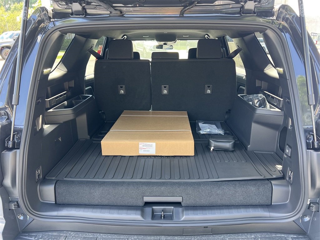 2025 Toyota 4Runner photo 18