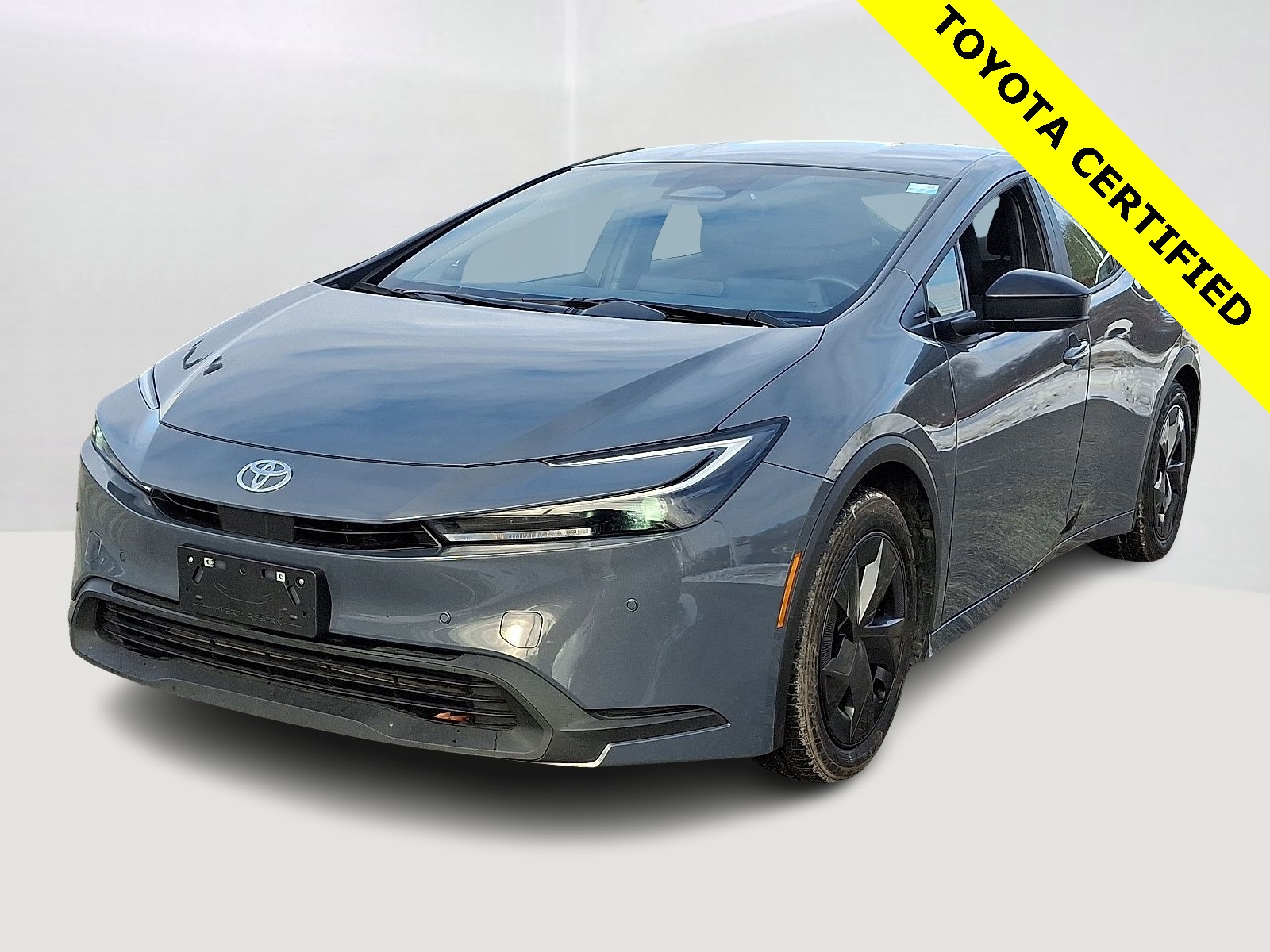 2023 Toyota Prius LE's photo