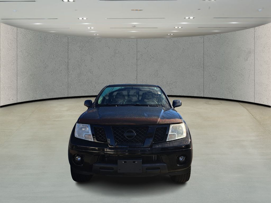 2019 Nissan Frontier SV photo 2
