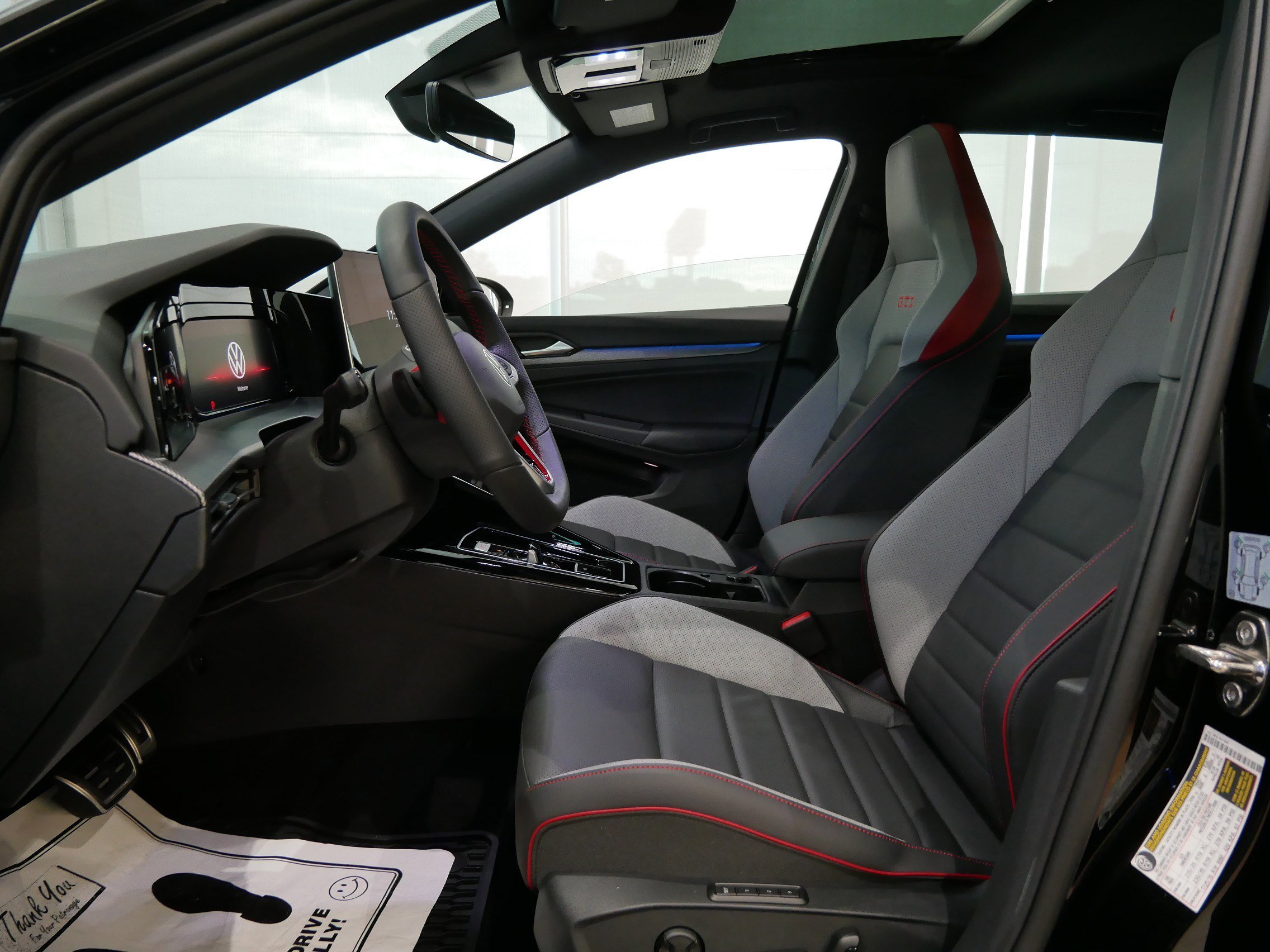 2025 Volkswagen Golf GTI Autobahn photo 3