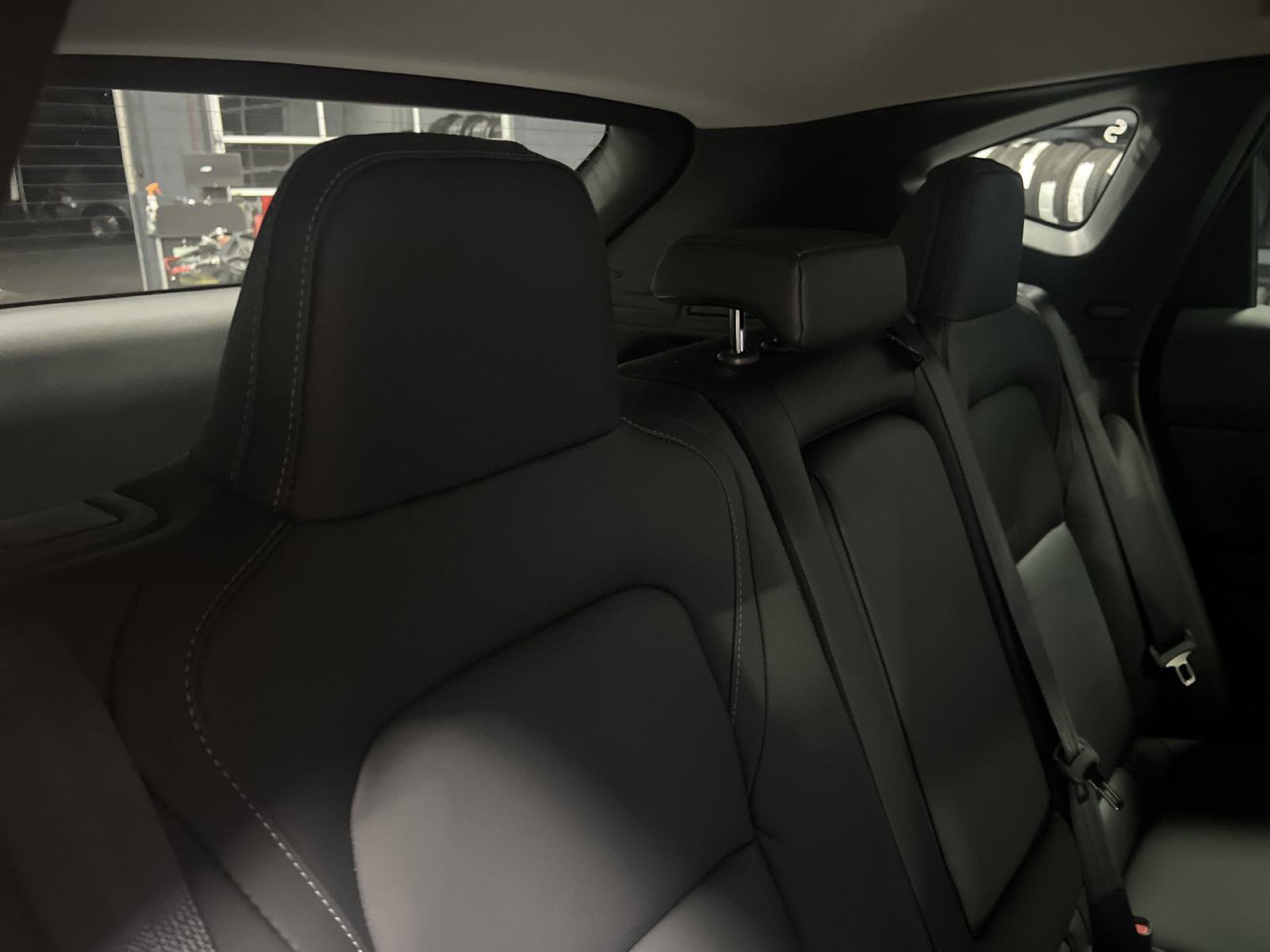 2025 Nissan Murano SV photo 20