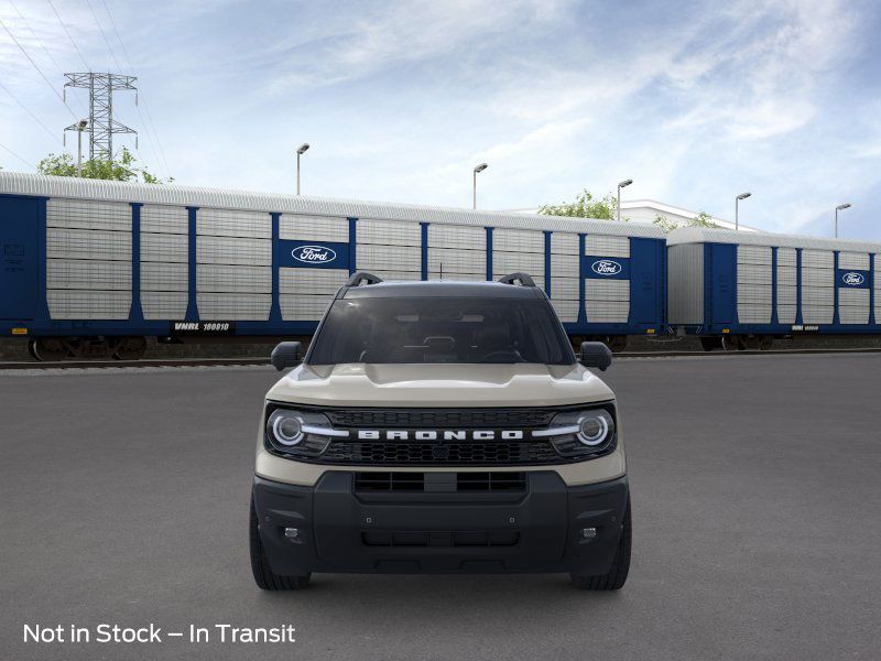 2025 Ford Bronco Sport Outer Banks photo 4