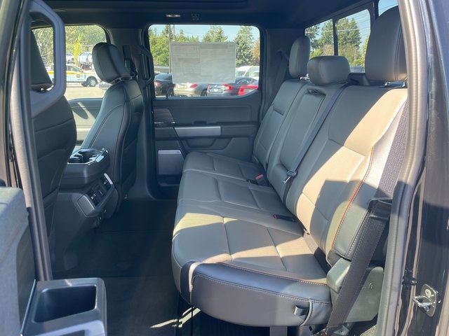 2025 Ford F-150 Lariat photo 10