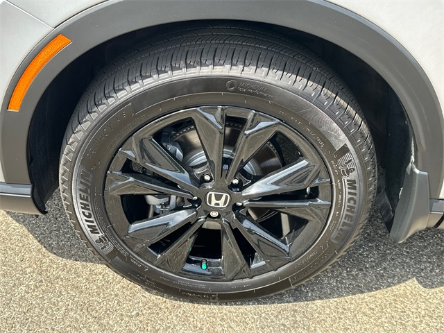 2024 Honda CR-V Hybrid Sport Touring photo 8