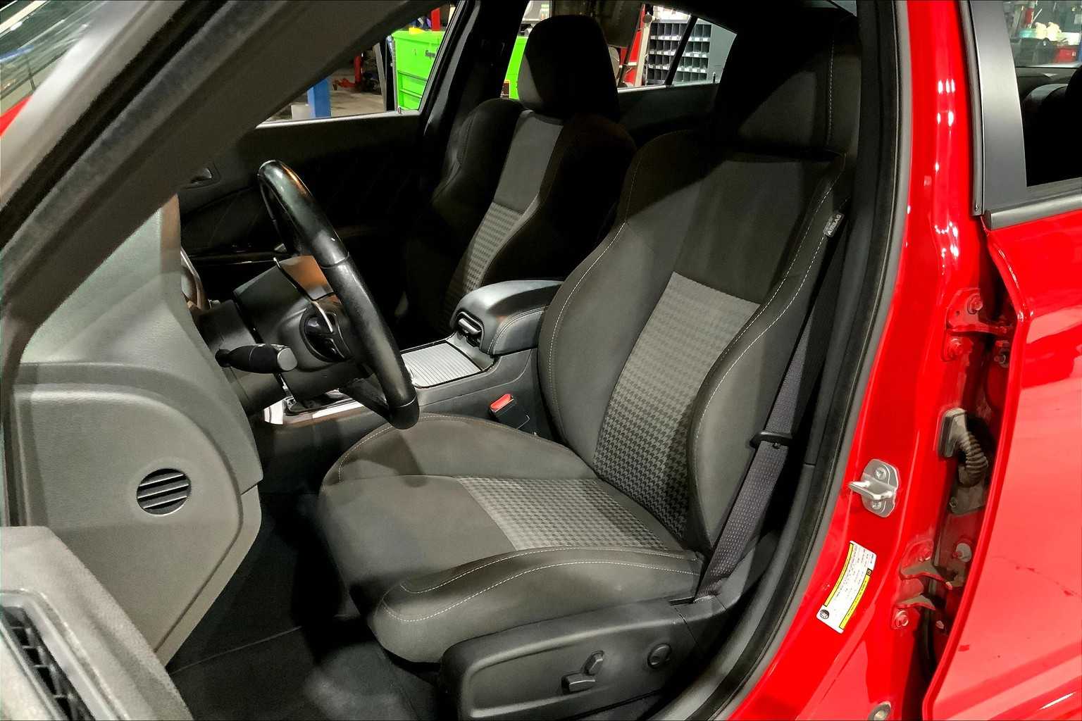 2022 Dodge Charger GT photo 7