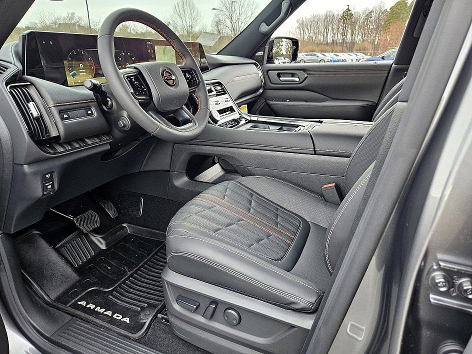 2025 Nissan Armada photo 7