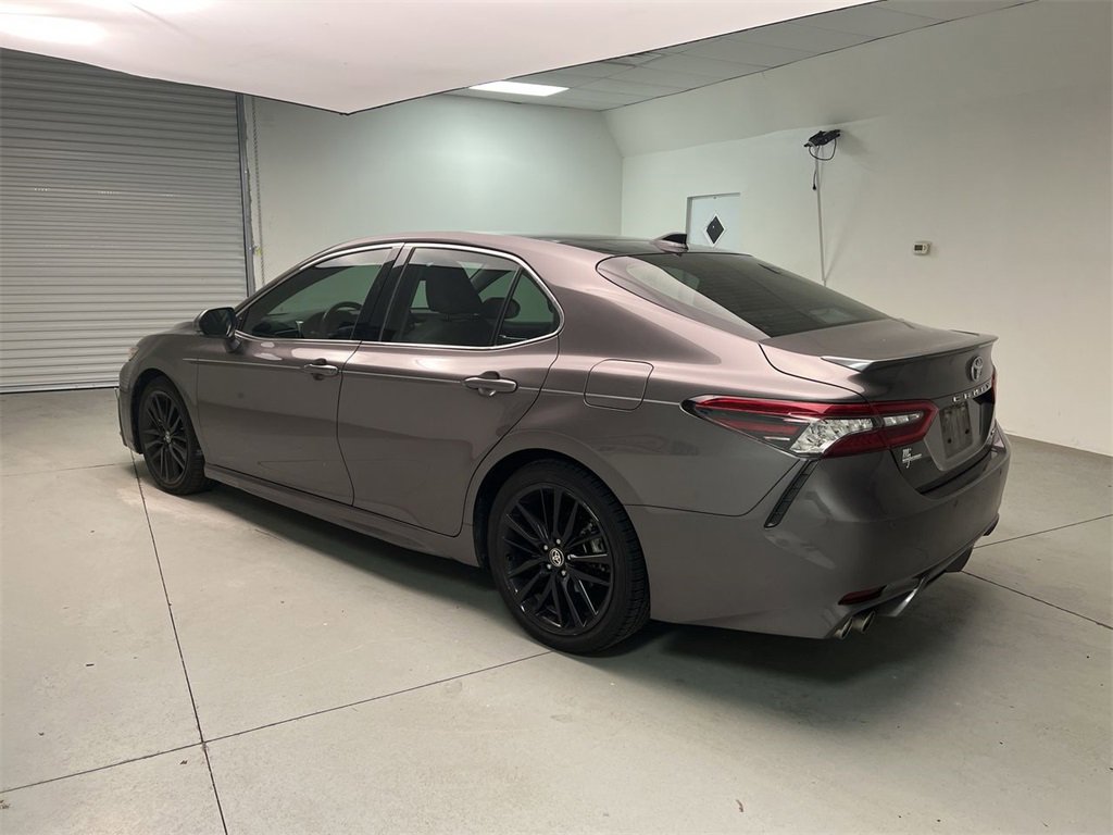 2022 Toyota Camry XSE photo 6