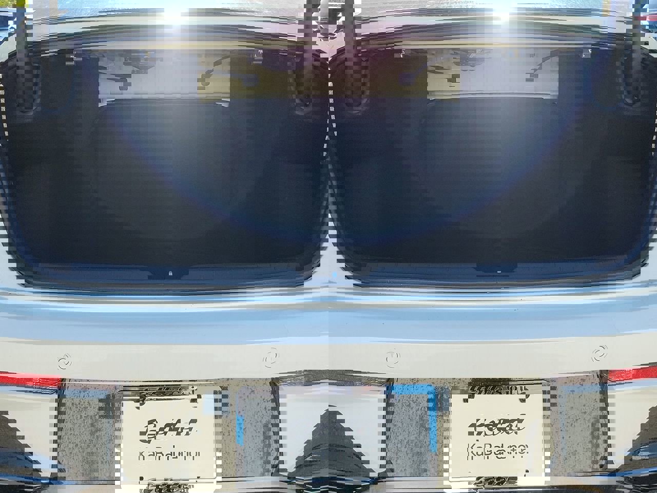 2025 Kia K5 GT-Line photo 13