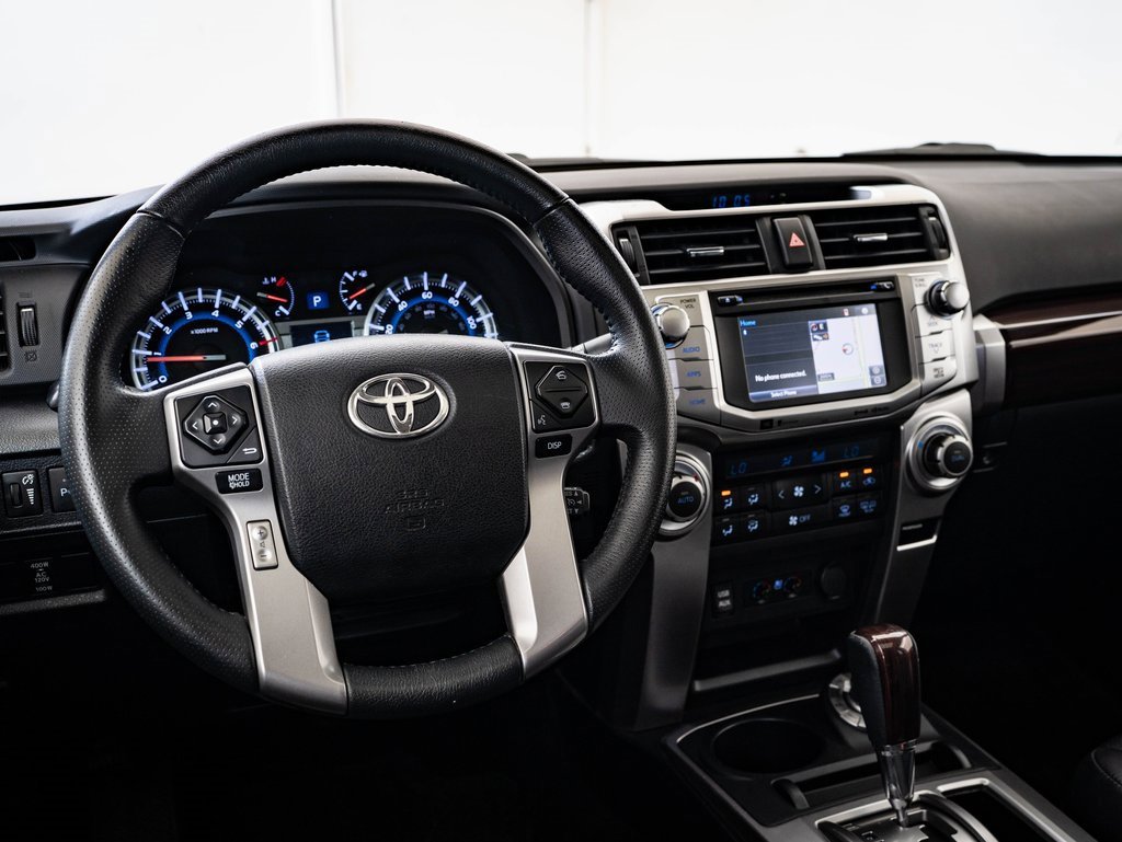 2018 Toyota 4Runner Limited photo 3