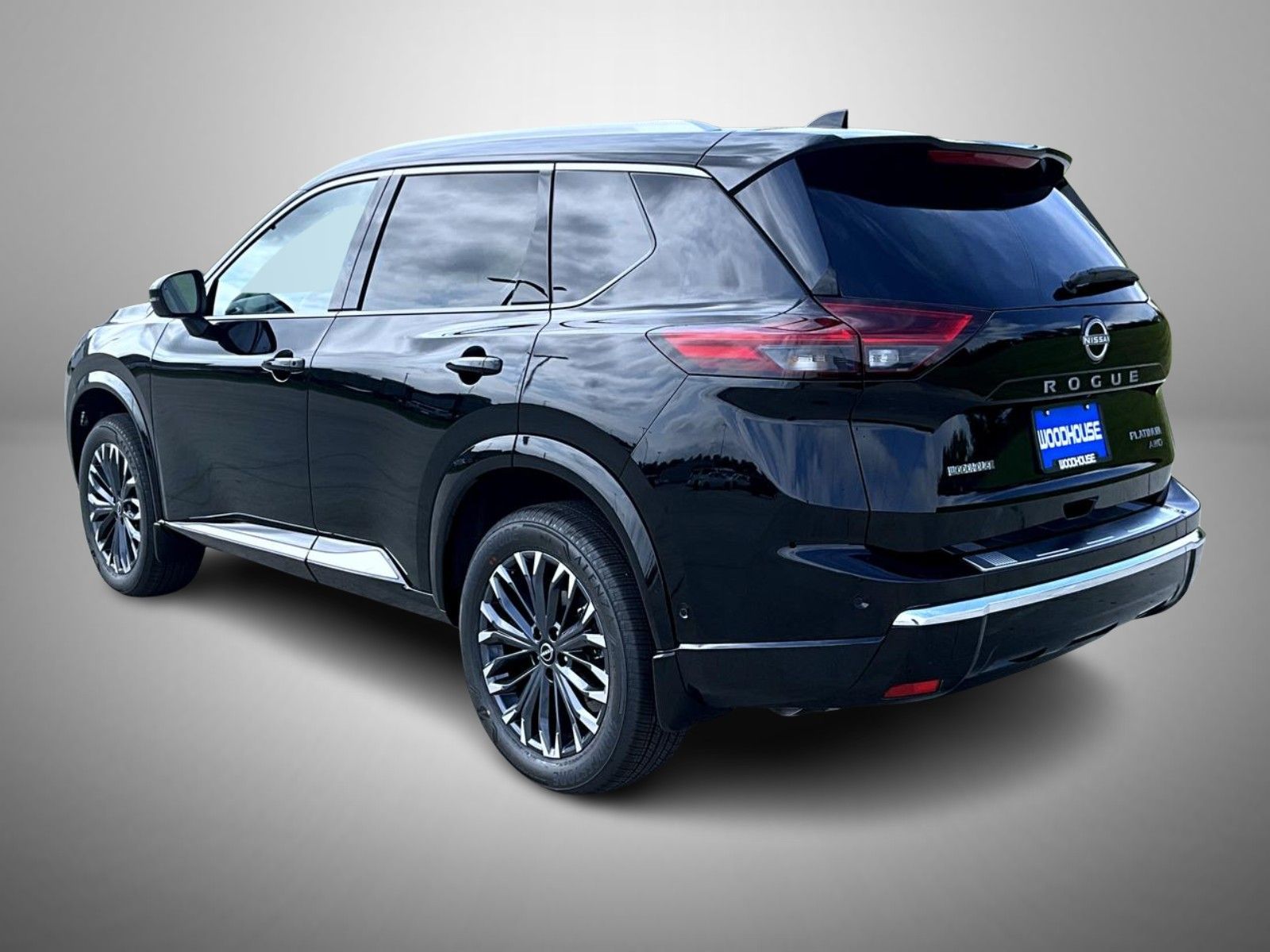 2026 Nissan Rogue Platinum photo 7