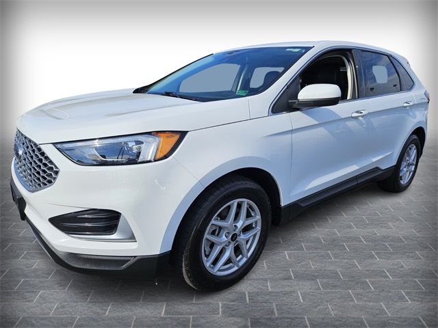 2024 Ford Edge SEL photo 3