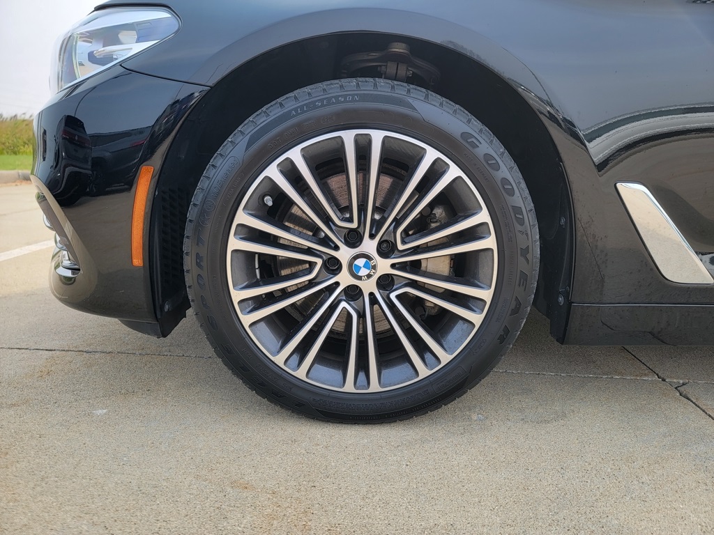 2019 Bmw 530i xDrive Sedan photo 18